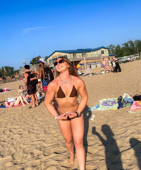 laur fitness hd erwachsene fotos