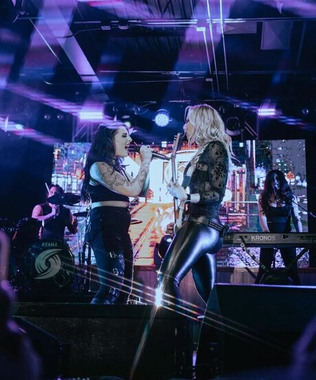 Kasey Karlsen sexy beste bild