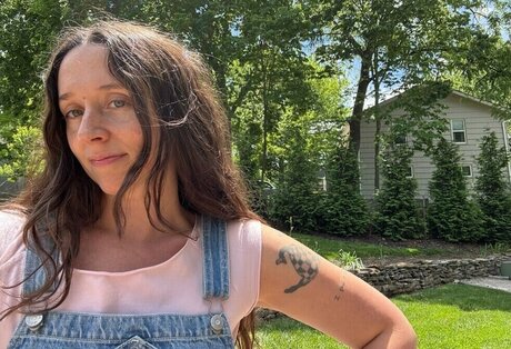 Katie Crutchfield schöne xxx archiv