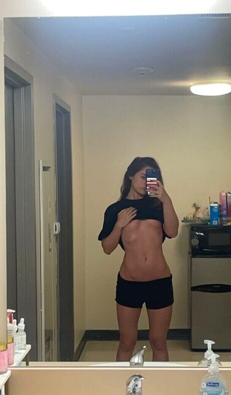 Alessandra Lucia sexy kostenlose bild