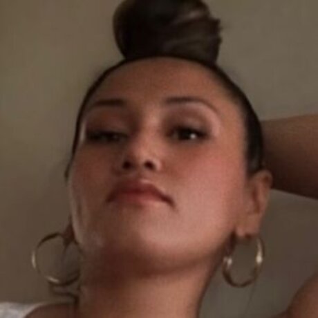 kuulove model sexy fotos