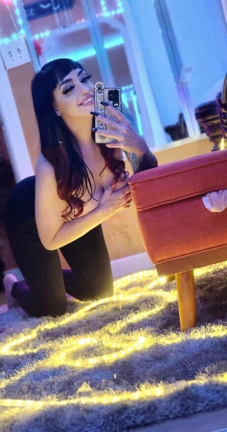 Ashley Dawn Lybarger kunst nette galerien