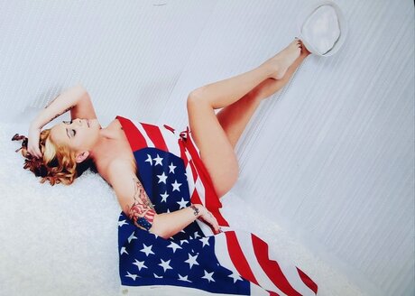 Thedevilsdaughter5150 model xxx fotos