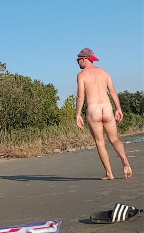 Rokorok91 hübsche xxx bild