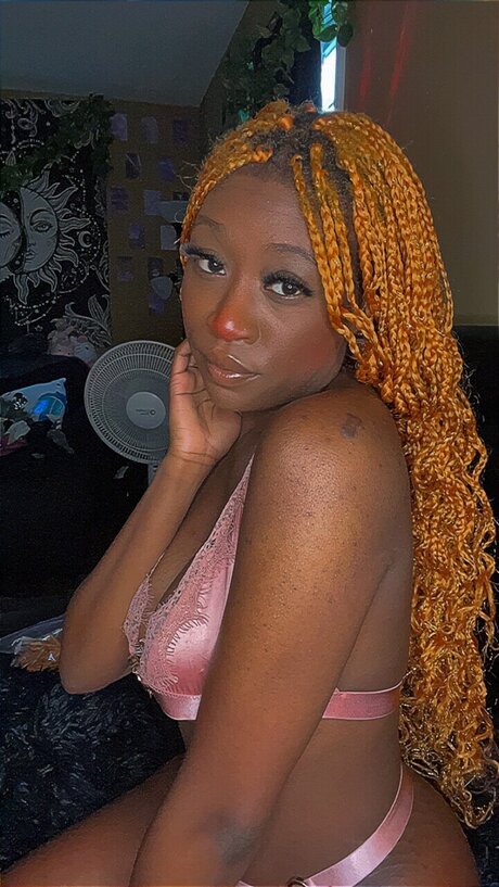 Tia Baby nackt schöne bilder