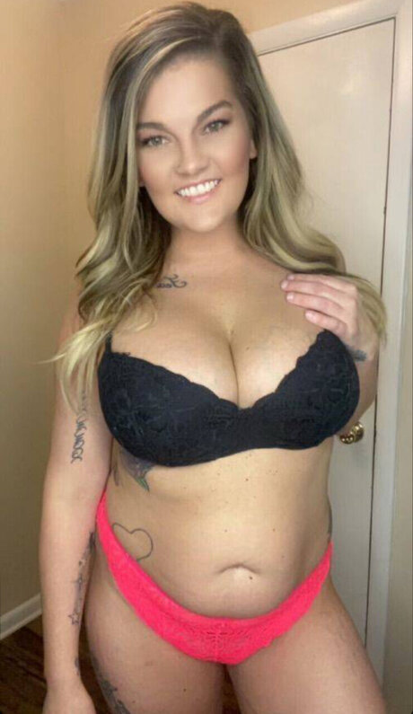 Kourtney Xo sexy pornografische bild