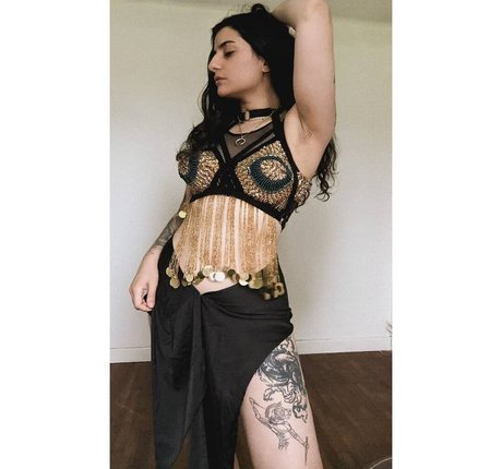 Brutalbeurette heiße bilder