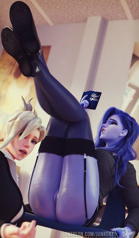 sperma auf der zunge onlyfans hübsche akt fotos