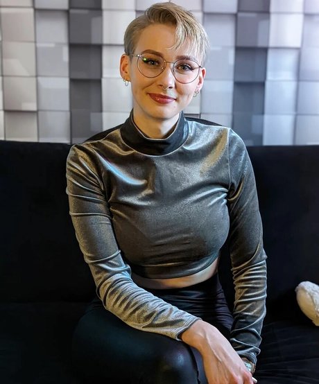 Nicetya perfekte akt bild