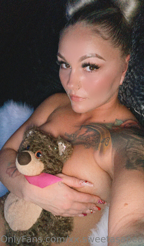 xx sweetasapeach xx schauspielerin xxx galerie