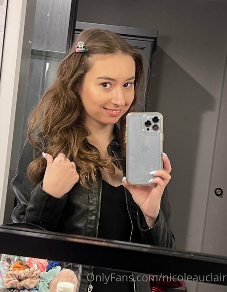 nicoleauclair schauspielerin schöne galerie