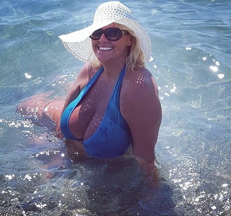 Laura Leonardi kunst pornographische fotos