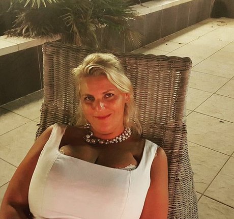 Laura Leonardi model kostenlose fotos