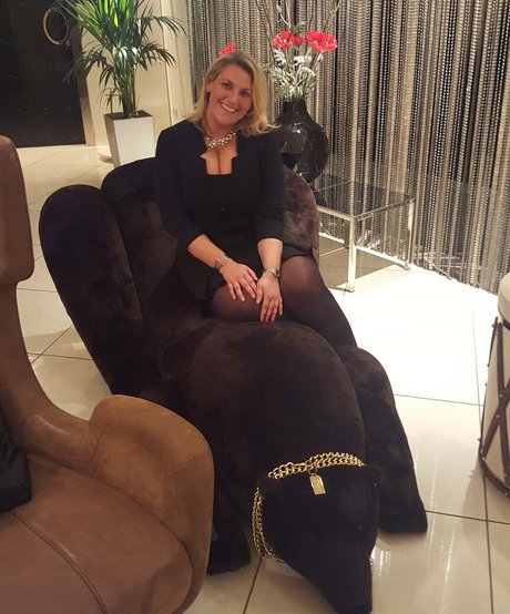 Laura Leonardi xxx schöne bild