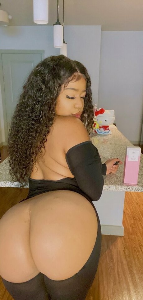 unschuldige onlyfans exklusive porno galerie