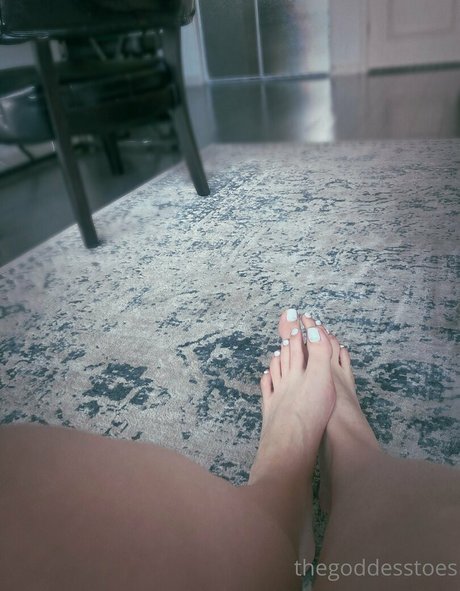 goddesstoesof porno xxx bilder