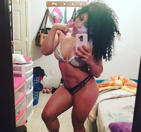 antonella chinita xxx akt fotos