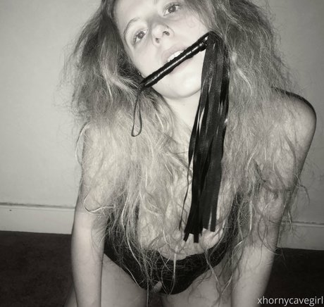 hornycavegirl hd exklusive galerien