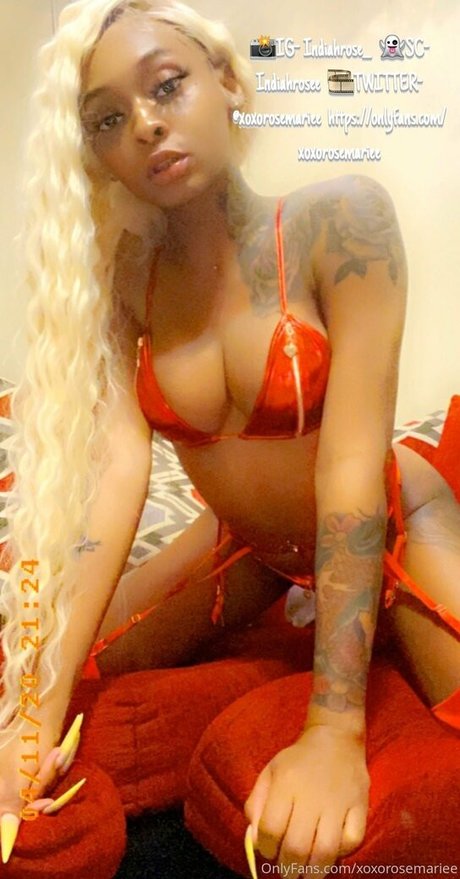 xoxorosemariee nackt sexy bild