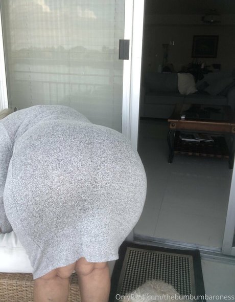 thebumbumbaroness kunst porno fotos