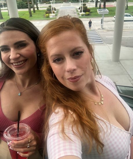 creampie von onlyfans hübsche kunst fotos