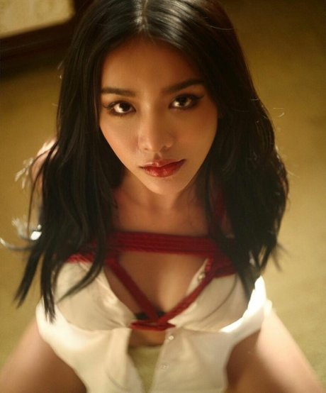 foxie way top nette bild