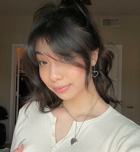 Trin Lovell erotische porno bilder