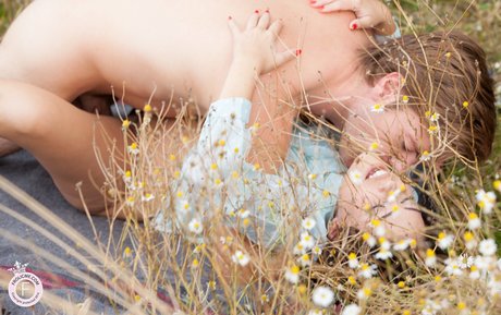 Ava Dalush perfekte nackten galerie