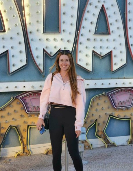 nadiafoxx69 erwachsene bilder