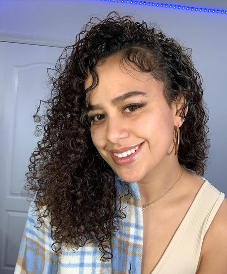 Bugzyy p erotische sexy archiv