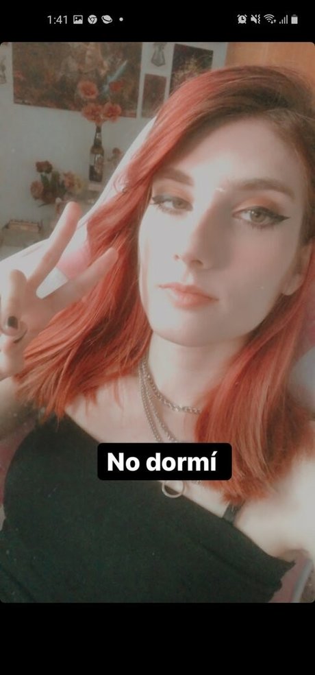 Danna Alquati freie akt foto