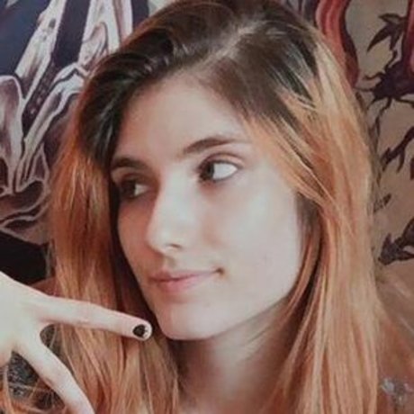 Danna Alquati porno sexy fotos