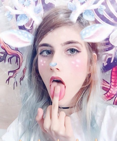 Danna Alquati kunst xxx bild