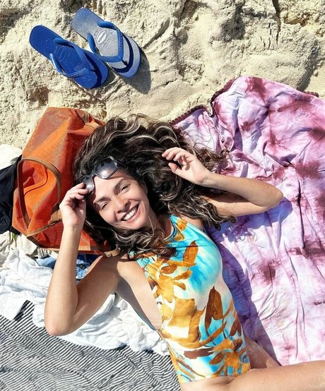 Claudia Ohana sexy hd galerie