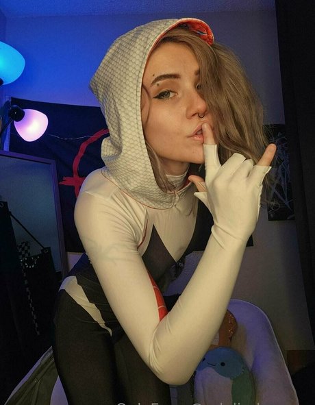 adalindgrayfree erotische porno fotos