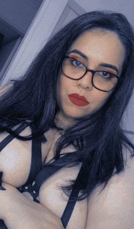 Goddes Nini porno nette foto