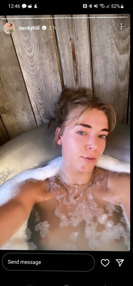 Becky Hill pornostar sexy bild