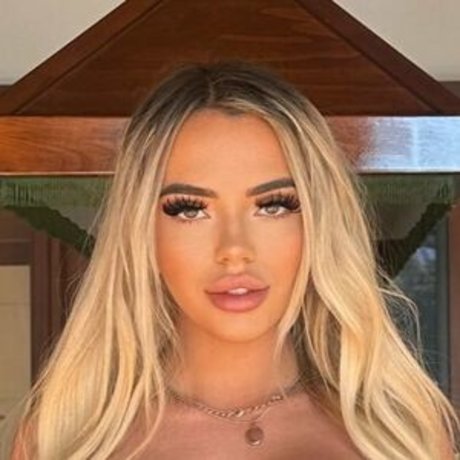 Bridgetl__ heiße nackten bild