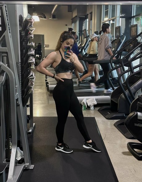 Sloane Wolf sexy nacktheit archiv