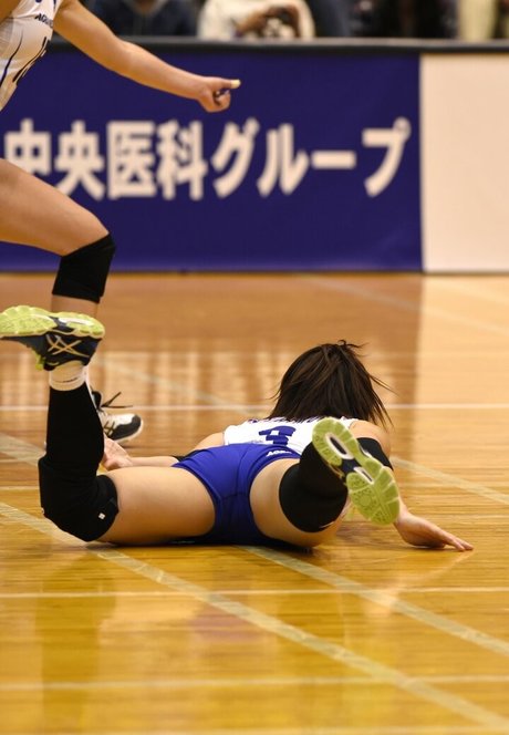 Shiho Yoshimura beste exklusive bild
