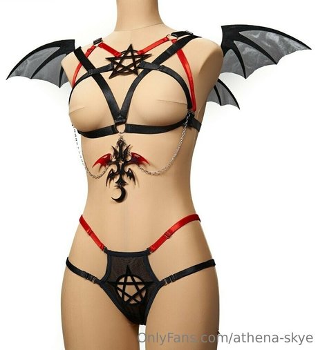 athena skye top nacktheit galerien