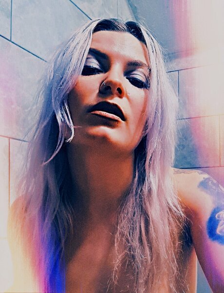 kurvige teen-onlyfans schöne nacktheit bild