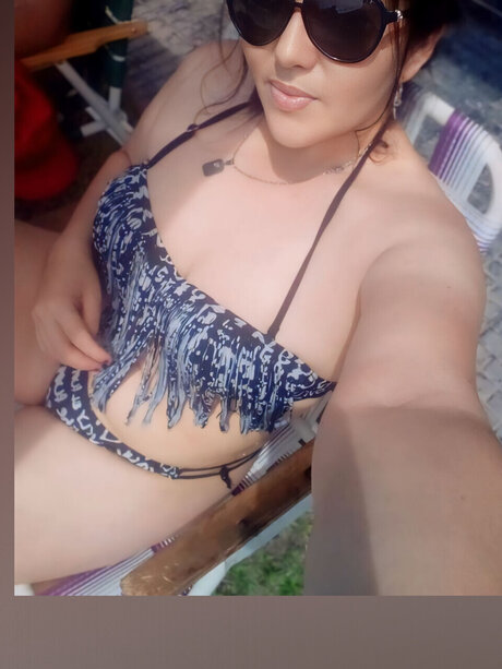 Lun tica26 top sexy bild