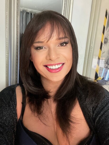 Lindatgirl pornostar hd galerie