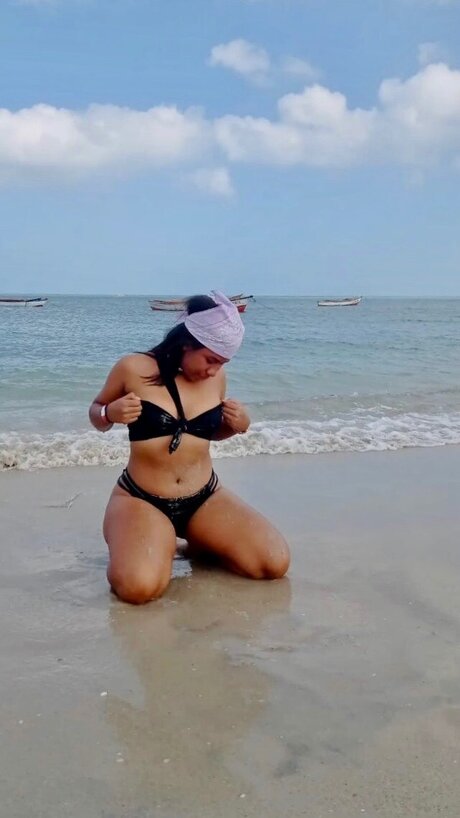 Perla brunette kostenlose top fotos