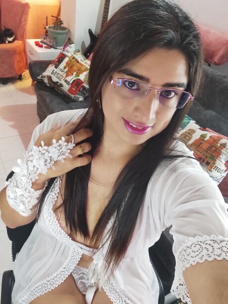 Khalifa Kasumi kostenlose erwachsene fotos