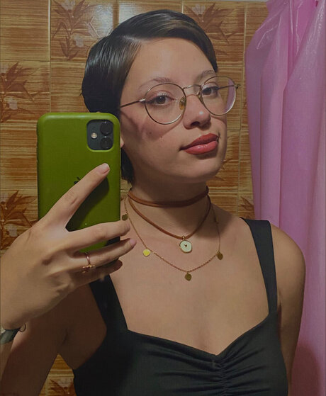 Belu xxx exklusive bilder