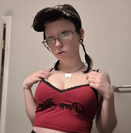 Ren Ghoul nacktheit galerien