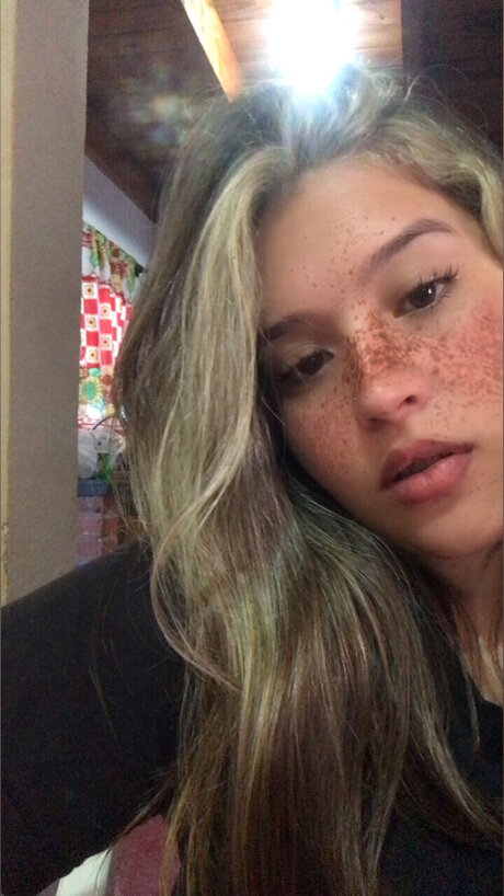 Mari green curvy_ hd hübsche bilder