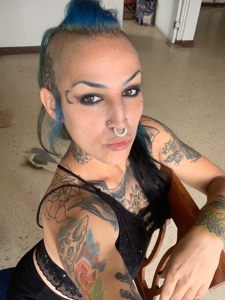 Luna Galaxpsy top nackten galerie